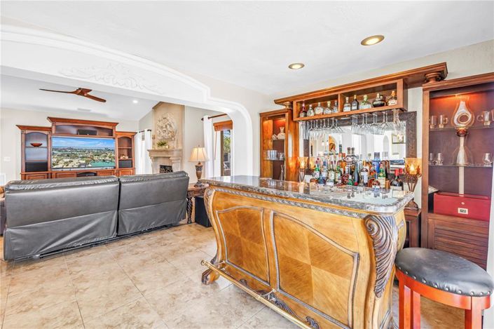 Image No.31-5 Bed Property for sale