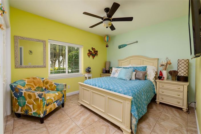 Image No.19-4 Bed Property for sale