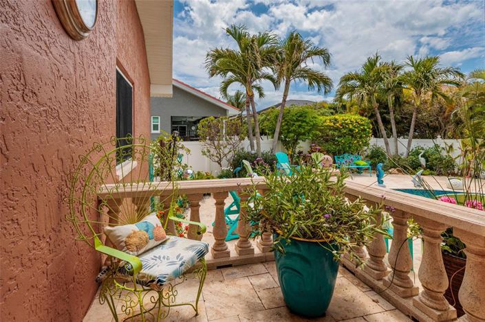 Image No.33-4 Bed Property for sale