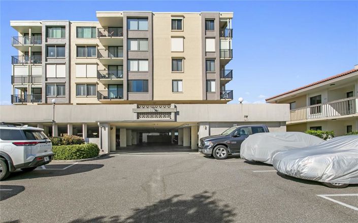Image No.2-2 Bed Property for sale