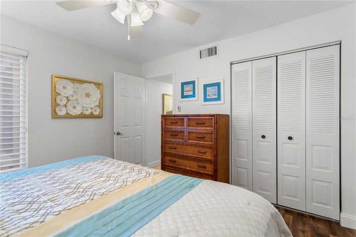 Image No.29-2 Bed Property for sale
