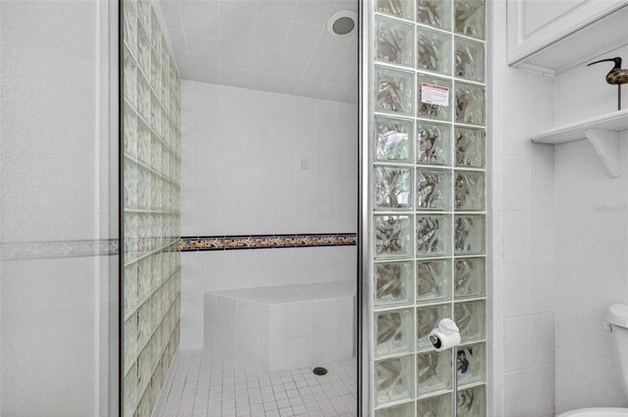 Image No.22-4 Bed Property for sale