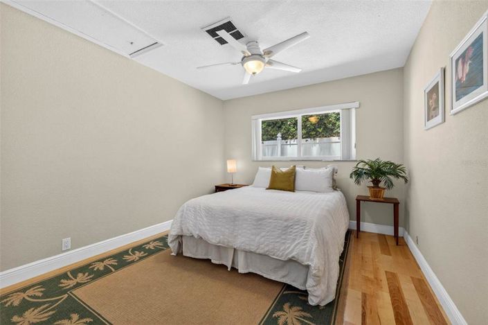 Image No.24-4 Bed Property for sale