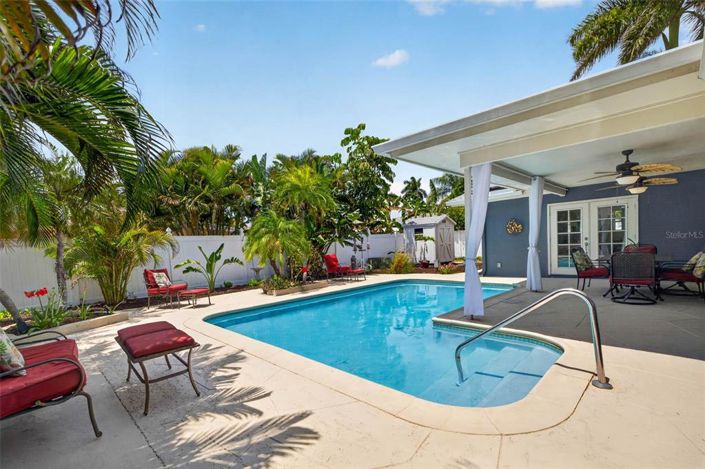 Image No.40-4 Bed Property for sale