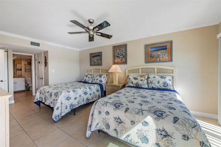 Image No.23-2 Bed Property for sale