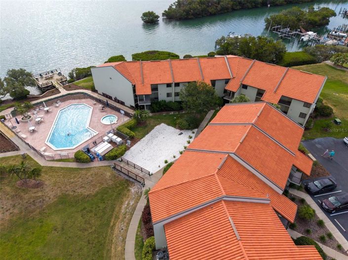 Image No.40-2 Bed Property for sale