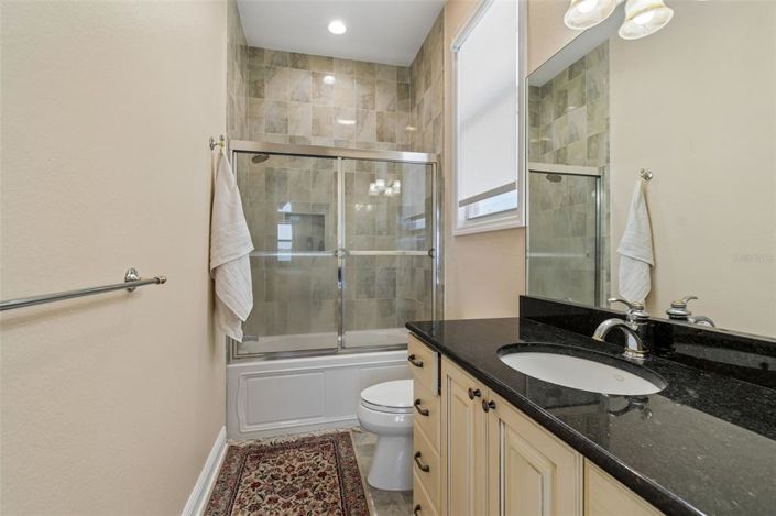 Image No.46-5 Bed Property for sale