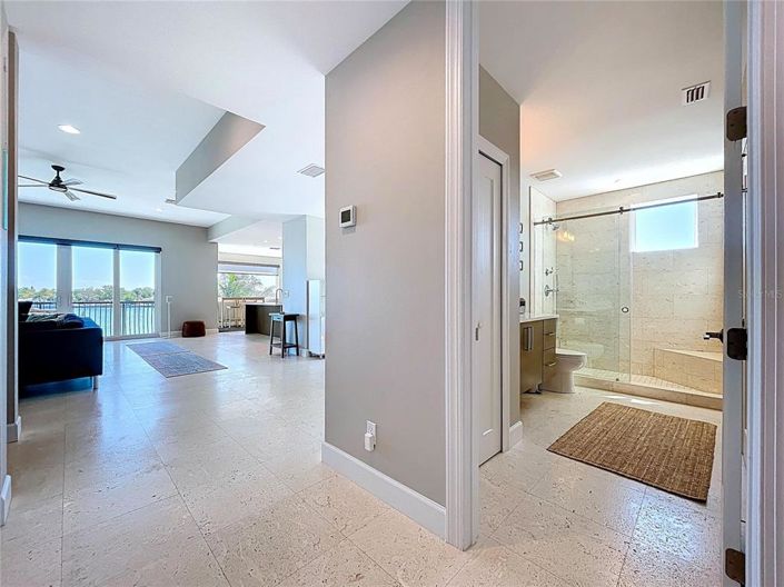 Image No.47-4 Bed Property for sale
