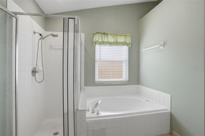 Image No.25-3 Bed Property for sale