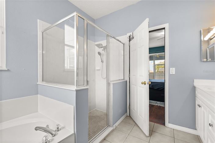 Image No.19-3 Bed Property for sale