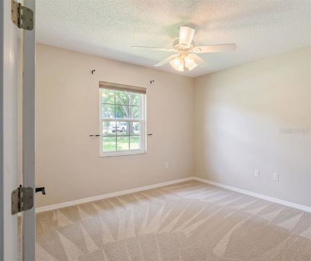Image No.23-3 Bed Property for sale