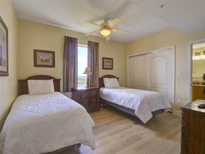 Image No.11-2 Bed Property for sale