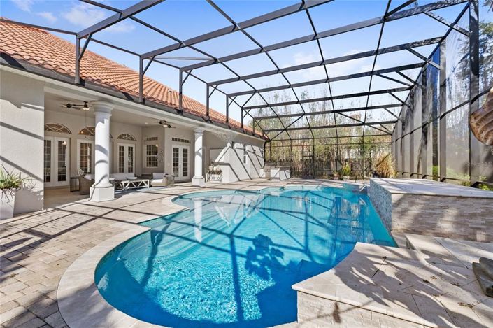 Image No.45-5 Bed Property for sale