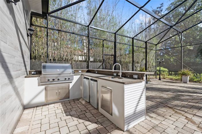 Image No.46-5 Bed Property for sale