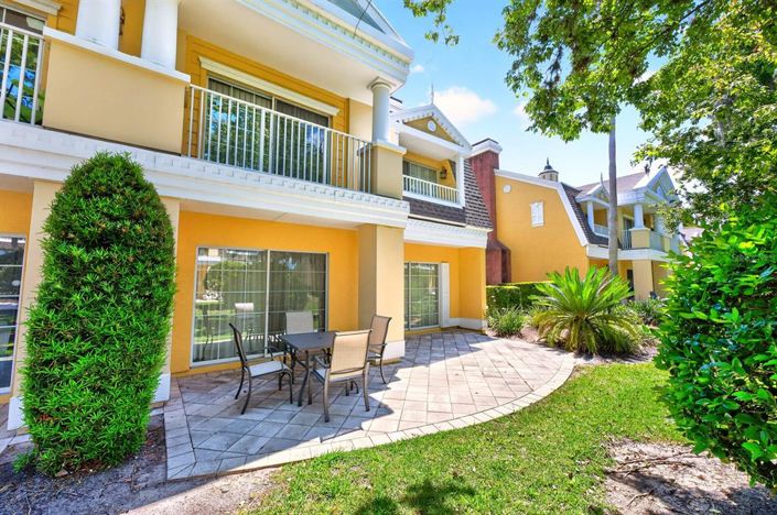 Image No.26-3 Bed Property for sale