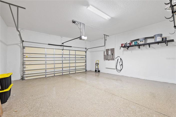 Image No.38-6 Bed Property for sale