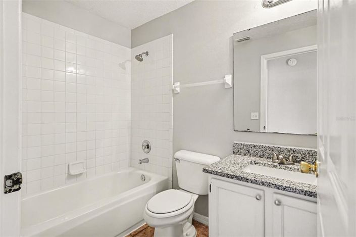 Image No.14-3 Bed Property for sale