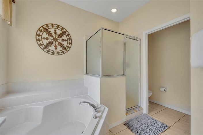 Image No.30-7 Bed Property for sale