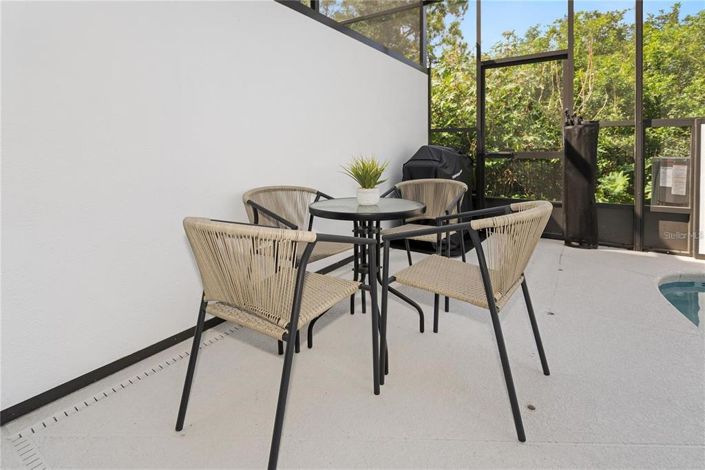 Image No.45-5 Bed Townhouse for sale