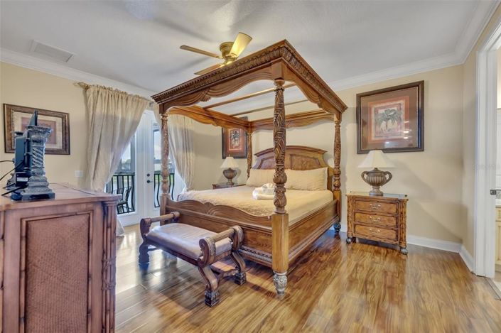 Image No.60-9 Bed Property for sale
