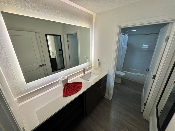 Image No.16-2 Bed Property for sale