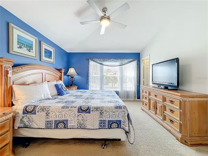 Image No.37-3 Bed Townhouse for sale