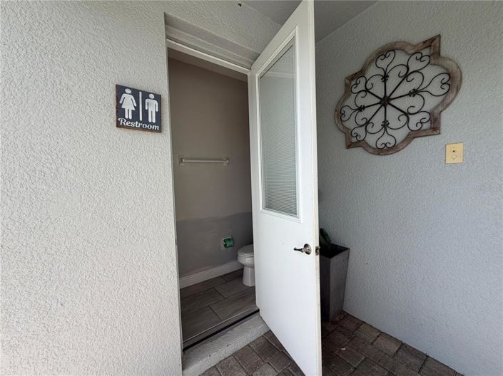 Image No.40-5 Bed Property for sale