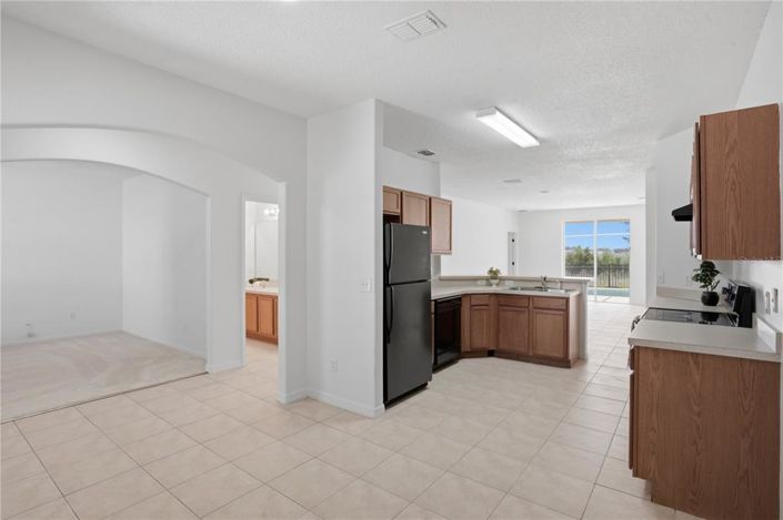Image No.3-5 Bed Property for sale