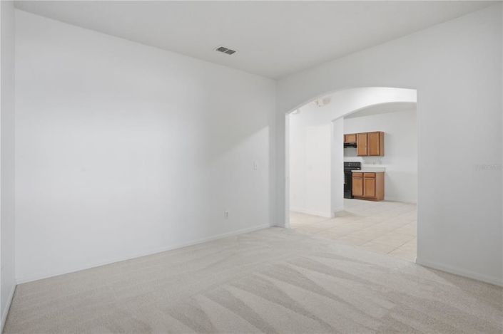 Image No.5-5 Bed Property for sale