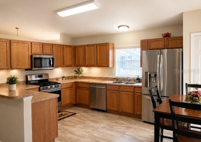 Image No.5-4 Bed Property for sale