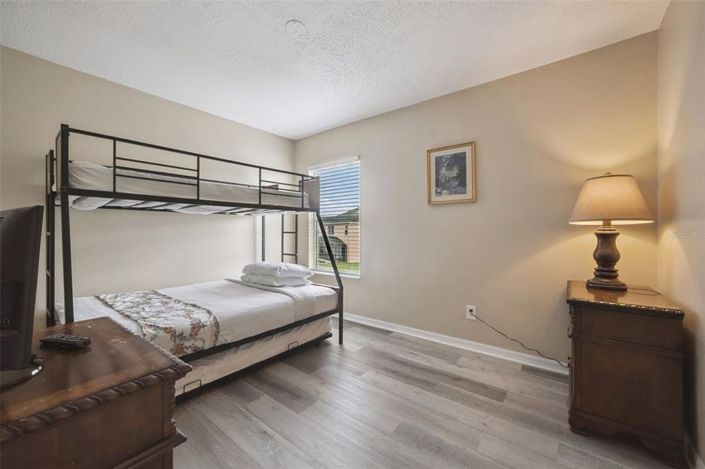 Image No.19-7 Bed Property for sale