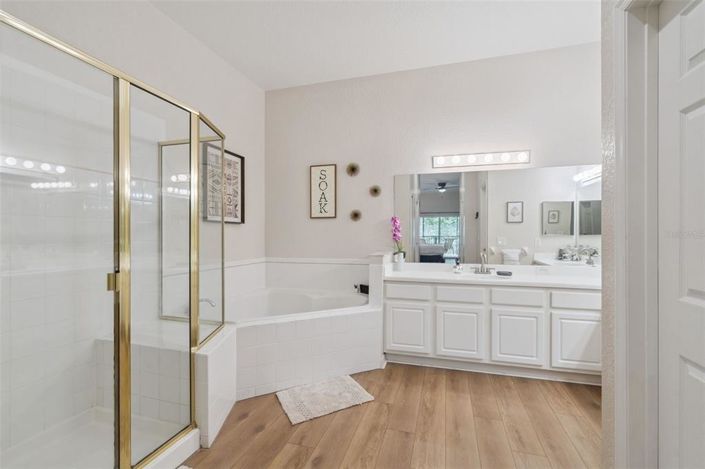 Image No.20-3 Bed Property for sale