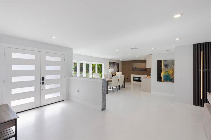 Image No.55-4 Bed Property for sale