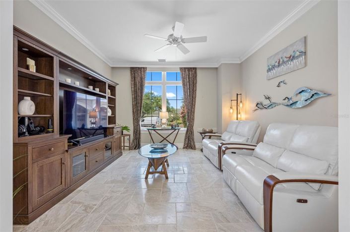 Image No.53-5 Bed Property for sale