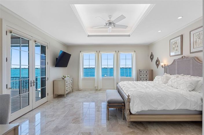 Image No.55-5 Bed Property for sale