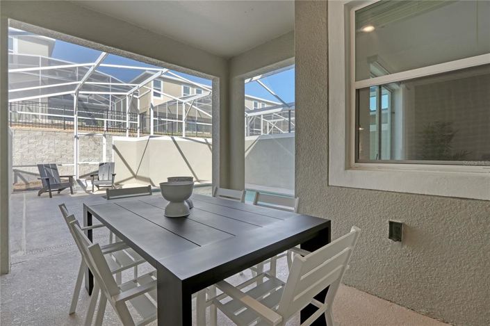 Image No.31-4 Bed Townhouse for sale