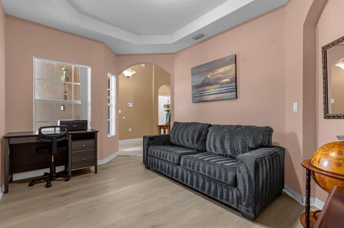 Image No.3-4 Bed Property for sale