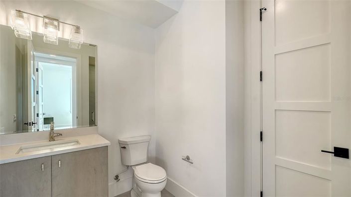 Image No.57-5 Bed Property for sale