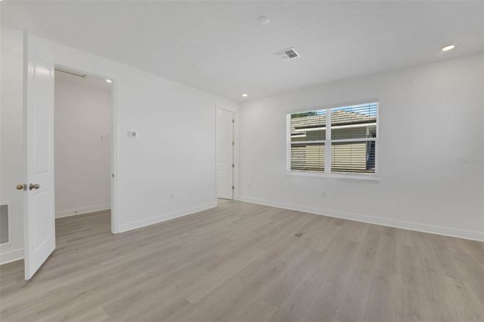 Image No.33-4 Bed Property for sale