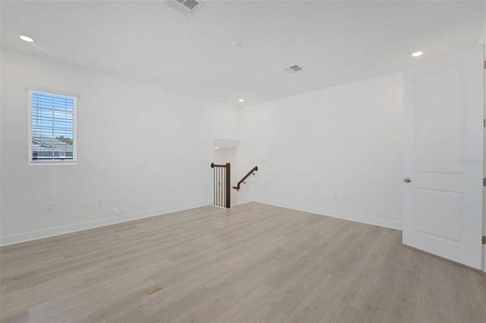 Image No.35-4 Bed Property for sale