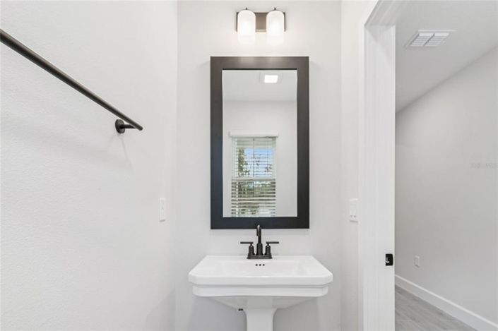 Image No.4-3 Bed Townhouse for sale
