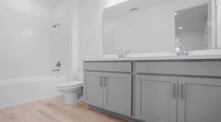 Image No.9-Propriété de 4 chambres à vendre à Kissimmee