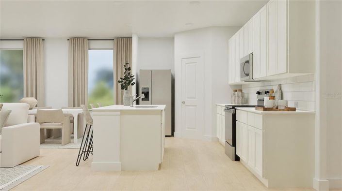 Image No.2-4 Bed Property for sale