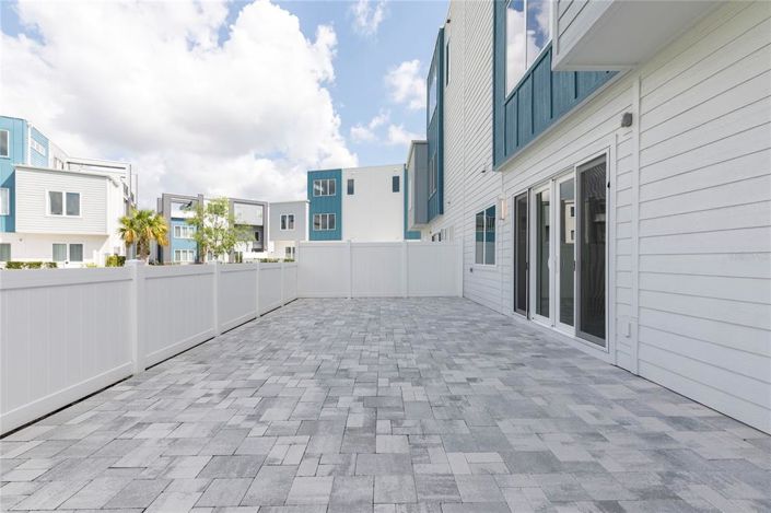 Image No.14-4 Bed Property for sale