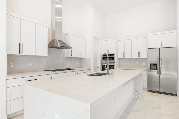 Image No.3-3 Bed Property for sale