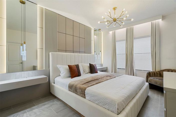 Image No.49-5 Bed Townhouse for sale