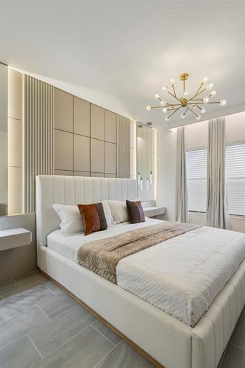 Image No.53-5 Bed Townhouse for sale