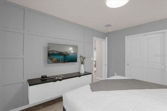 Image No.14-7 Bed Property for sale