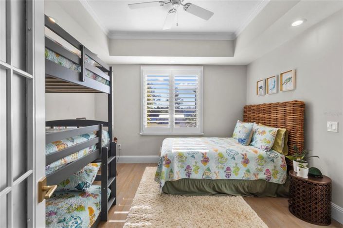 Image No.27-4 Bed Property for sale