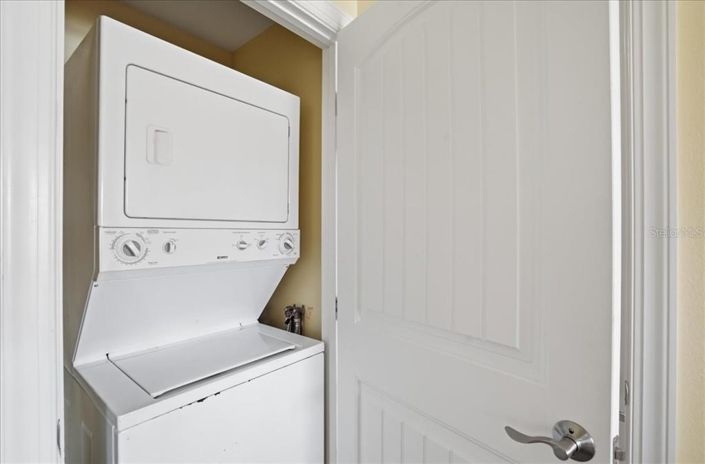 Image No.31-2 Bed Property for sale